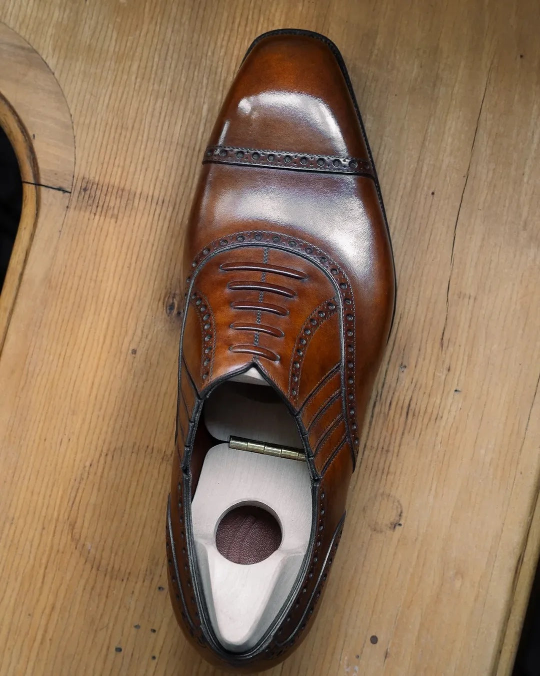 Smokey Cuban Patina Semi-brogue Lazyman Shoes