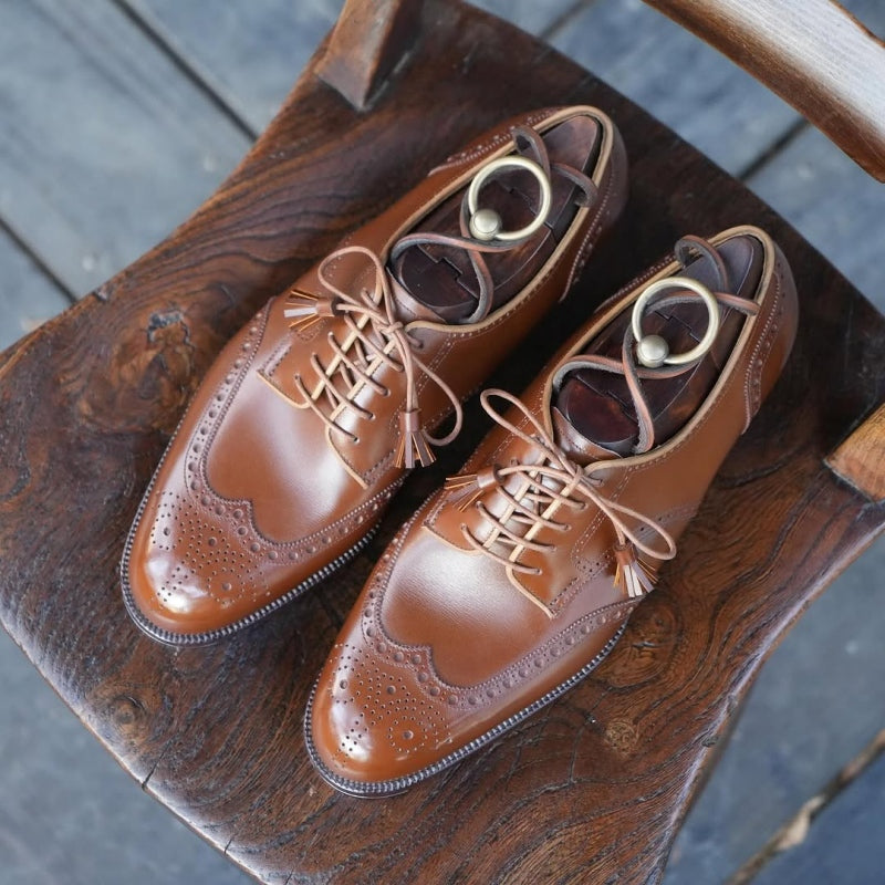 Elegant Men's Brown Leather Wing Tip Lace Up Brogue Shoes