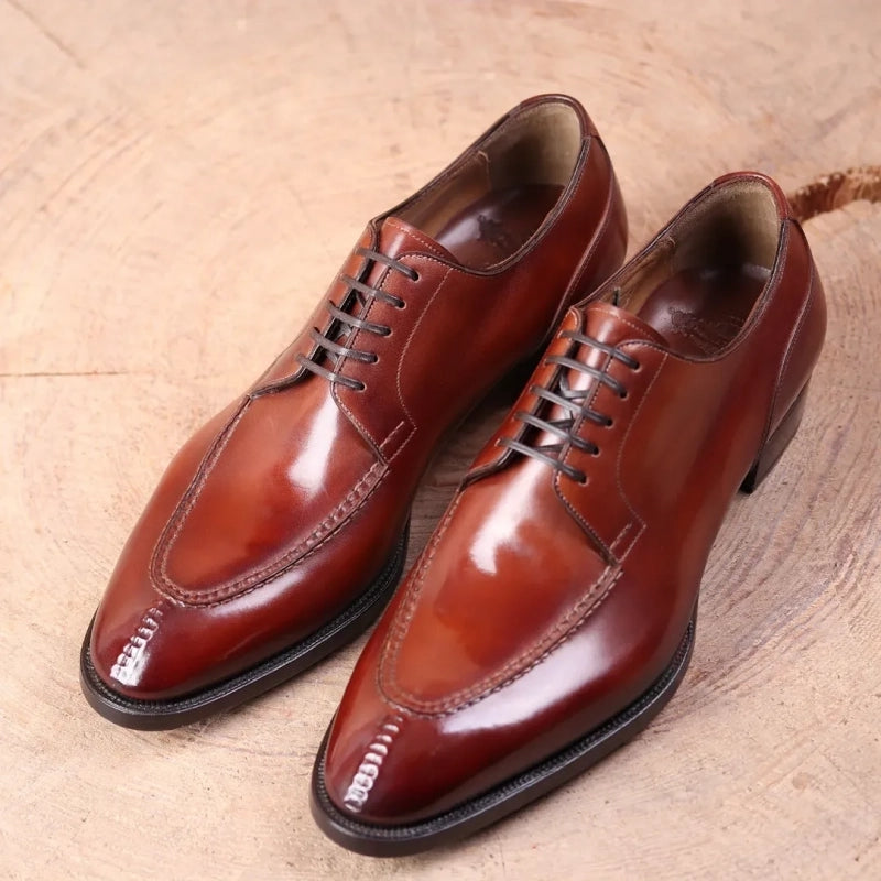 Centurion Apron Front Split-Toe Derby