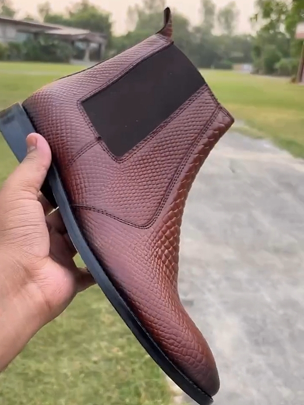 Snake Pattern Chelsea Boot Brown In Leather