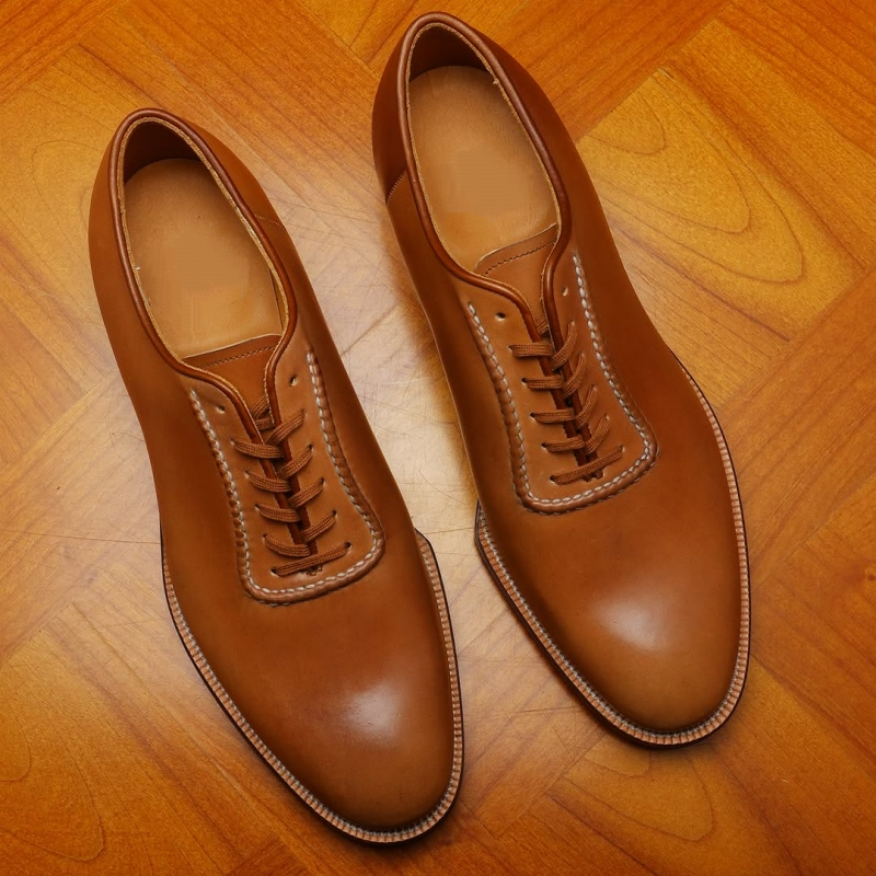 Natural Glazed Wholecut Oxford
