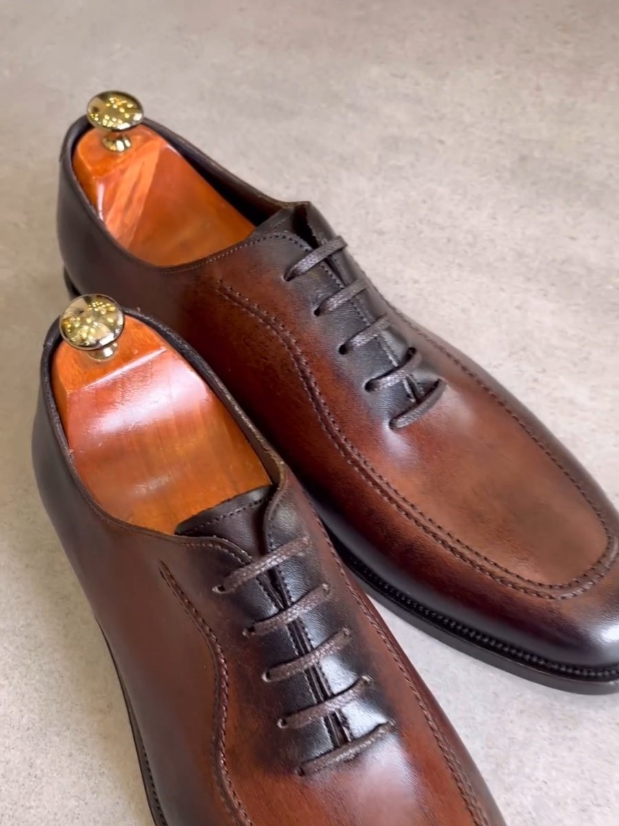 Tan Leather LAMRIA Split Toe Derby