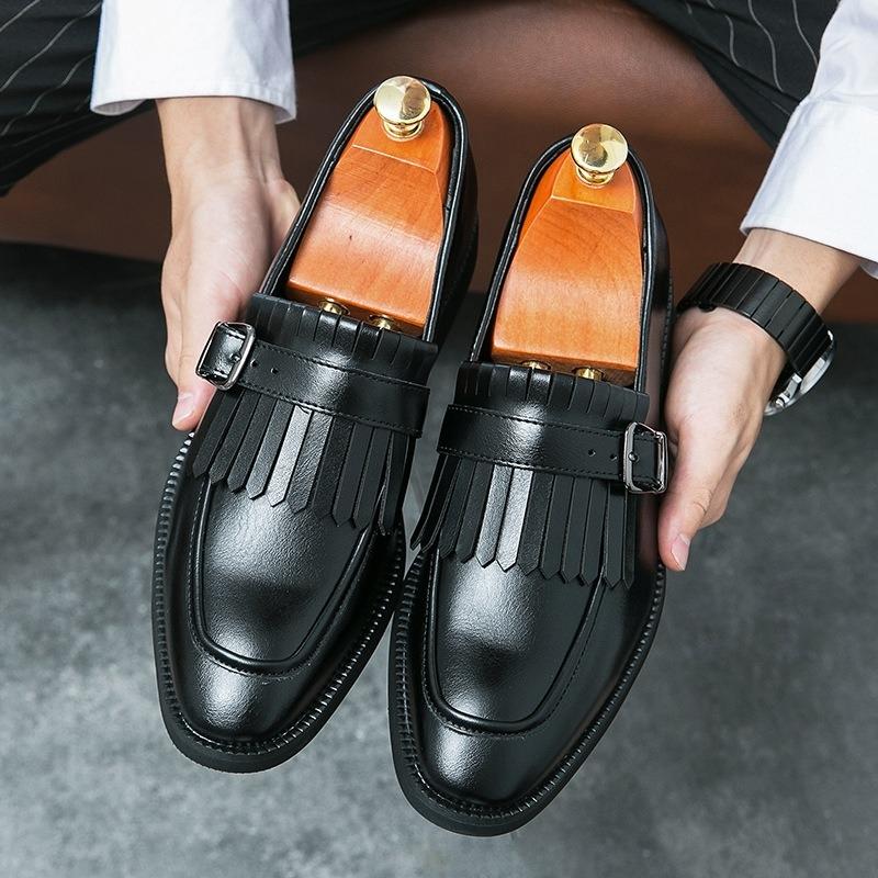 Tassels Green Slip-On Round Toe Shoes