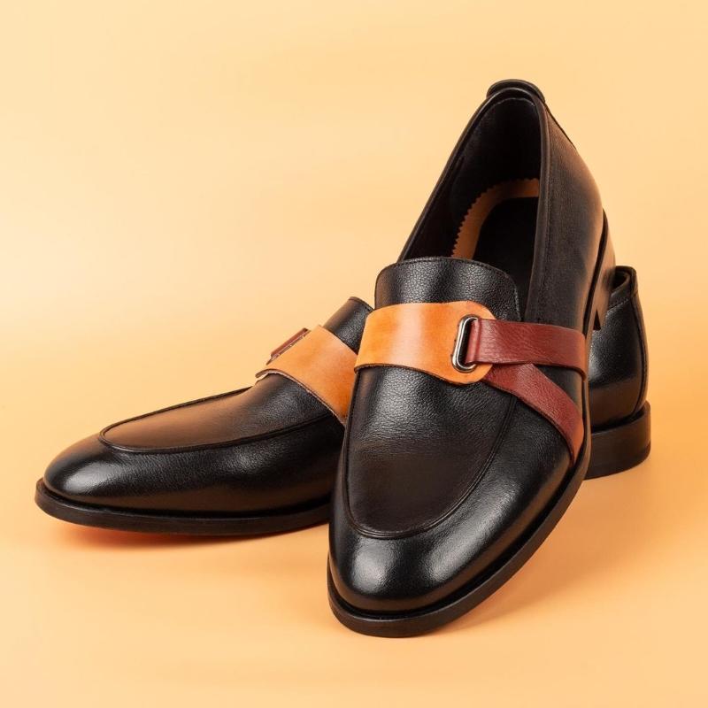 Fake Lace Up Casual Leather Shoes