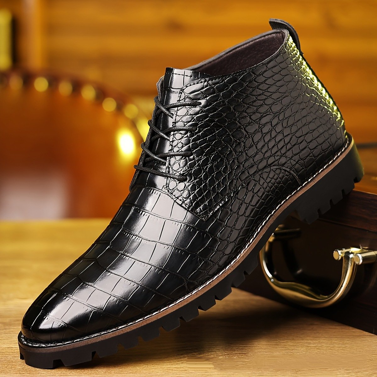 Men's Crocodile Lace-Up Leather Boots
