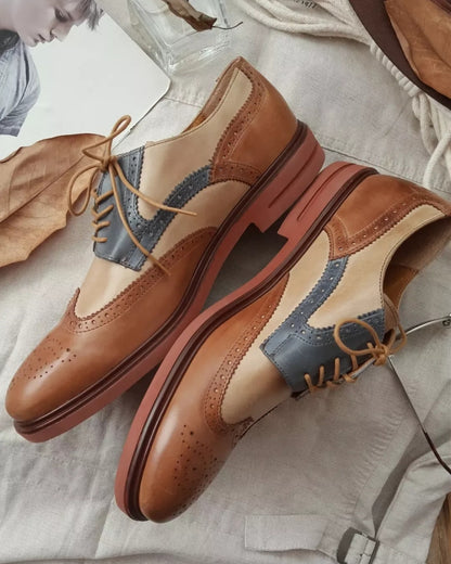Men's Wedge-Wing Oxford Shoes