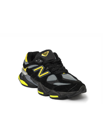 9060 Sneakers