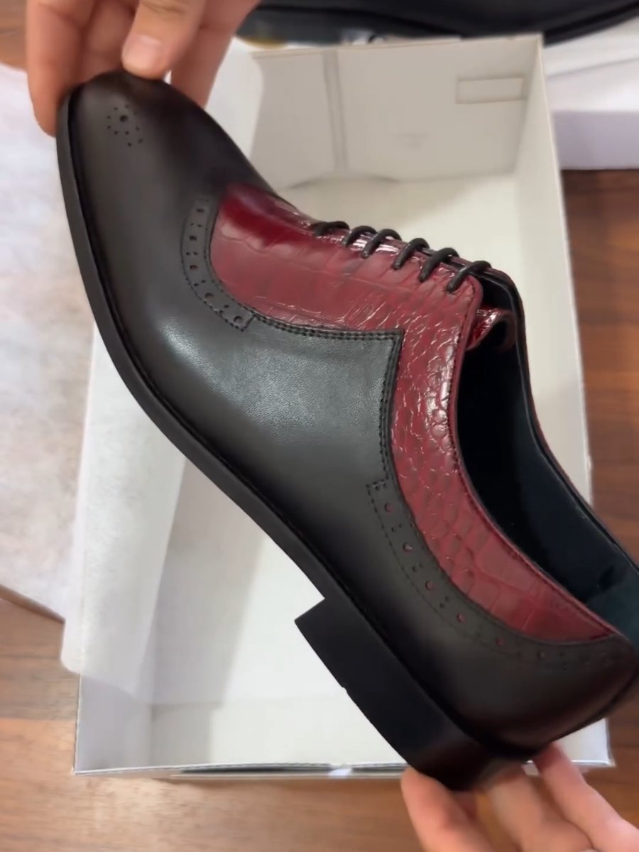 Perforated Toe Lace-Up Oxfords - Burgundy Red