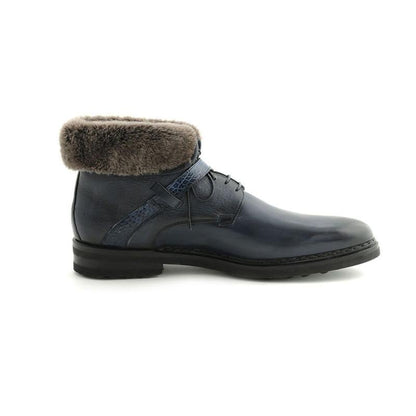 Navy Lined Boots Made Of Leather