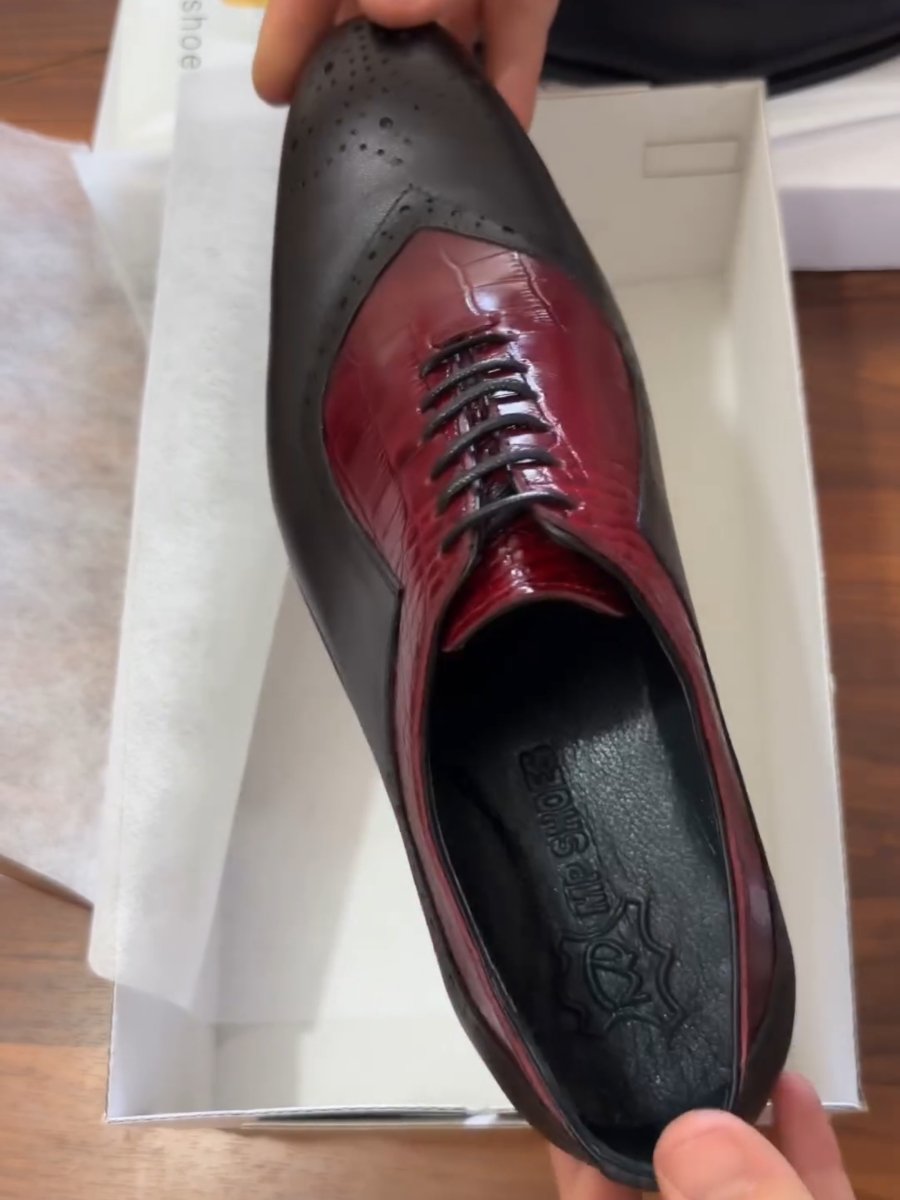 Perforated Toe Lace-Up Oxfords - Burgundy Red