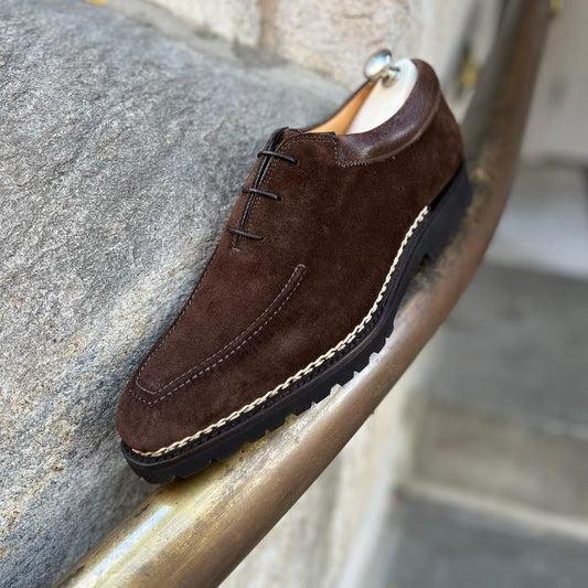 Three-eyelet Oxford In Dark Chocolate Suede