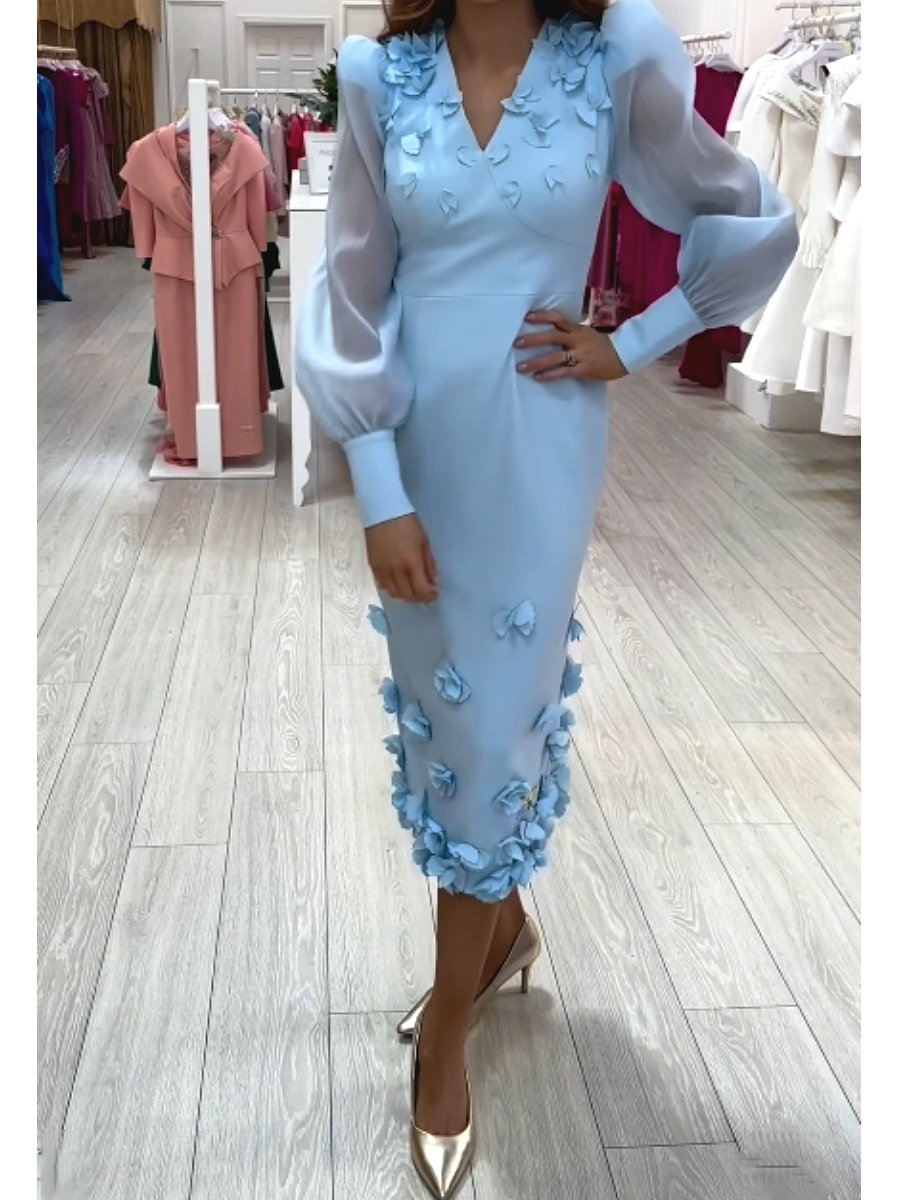 Fabulous Elegant Icy-blue Midi Dress